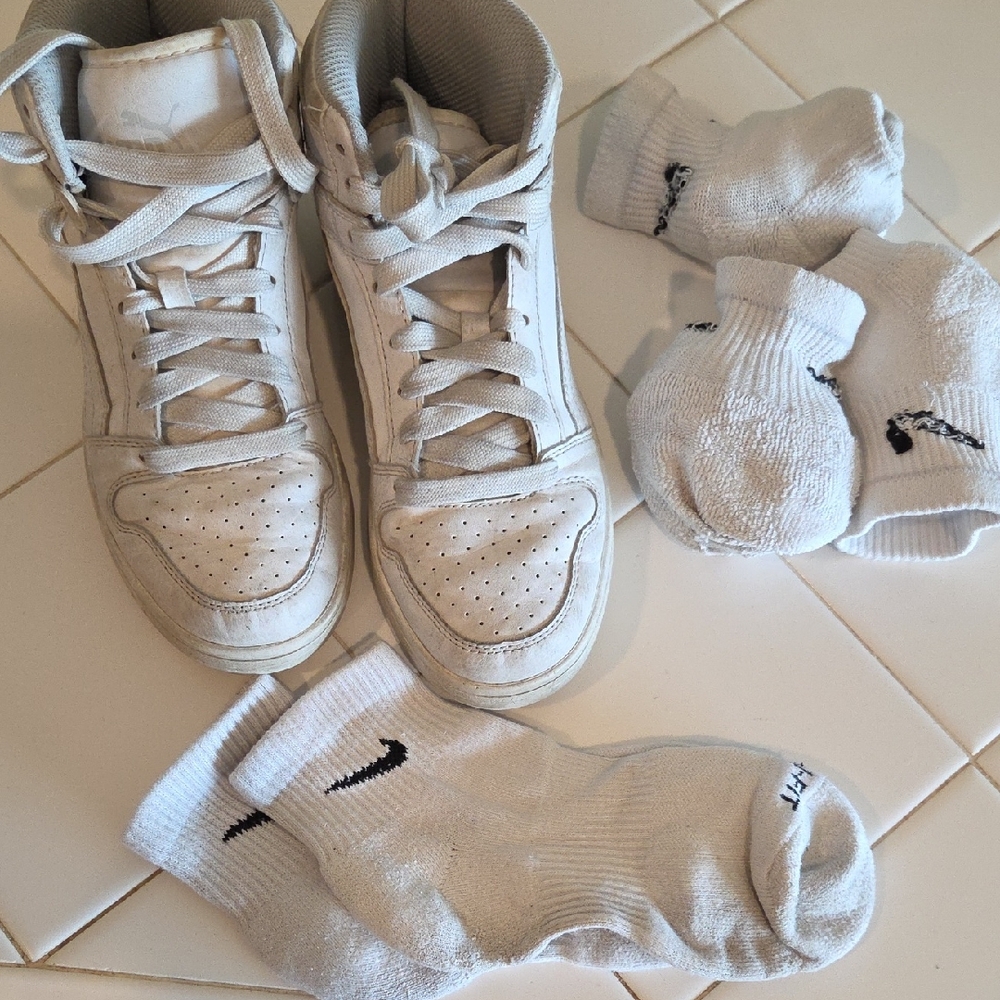 Puma Boys Shoes And Nike White Athletic Socks with Black Accents